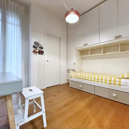 Ur-nest Dotti Bologna