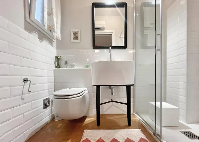 Ur-nest Dotti Apartment Bologna